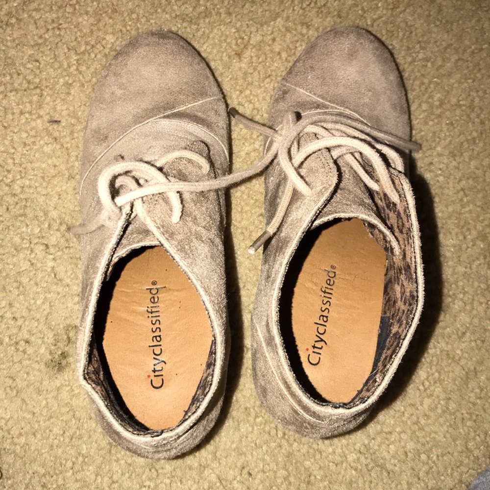 Wedges - Picture 2 of 3
